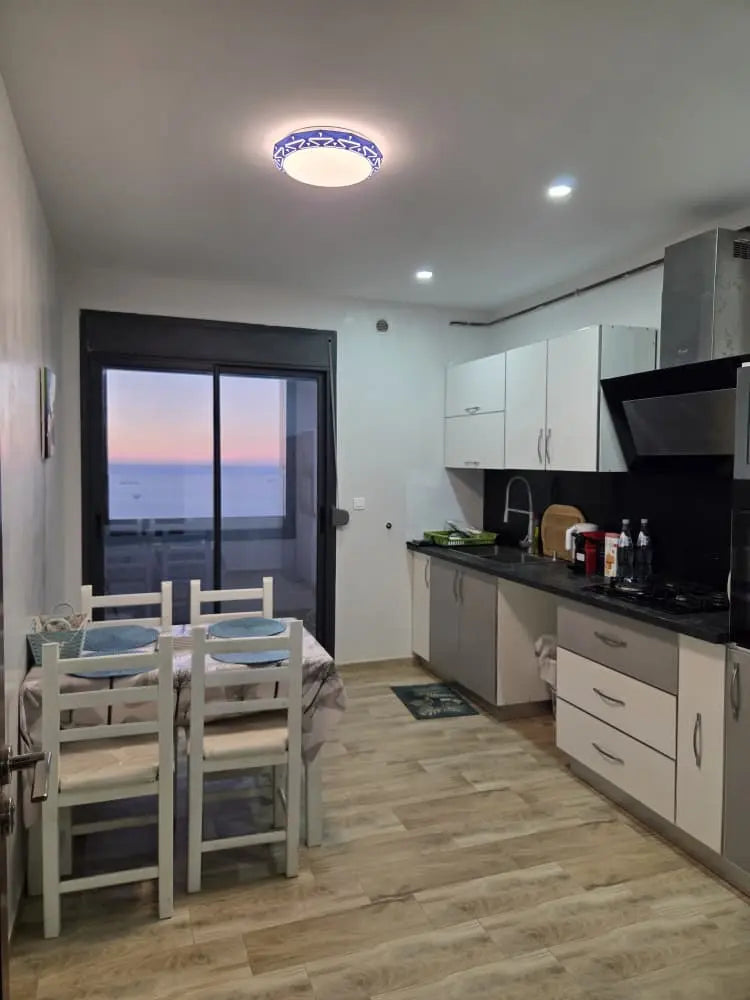 F4 Incroyable Vue Mer 13eme étages Appartement 3 Chambres Oran — Frange Maritime, Residence Emir | Keyin-DZ Key in Dz