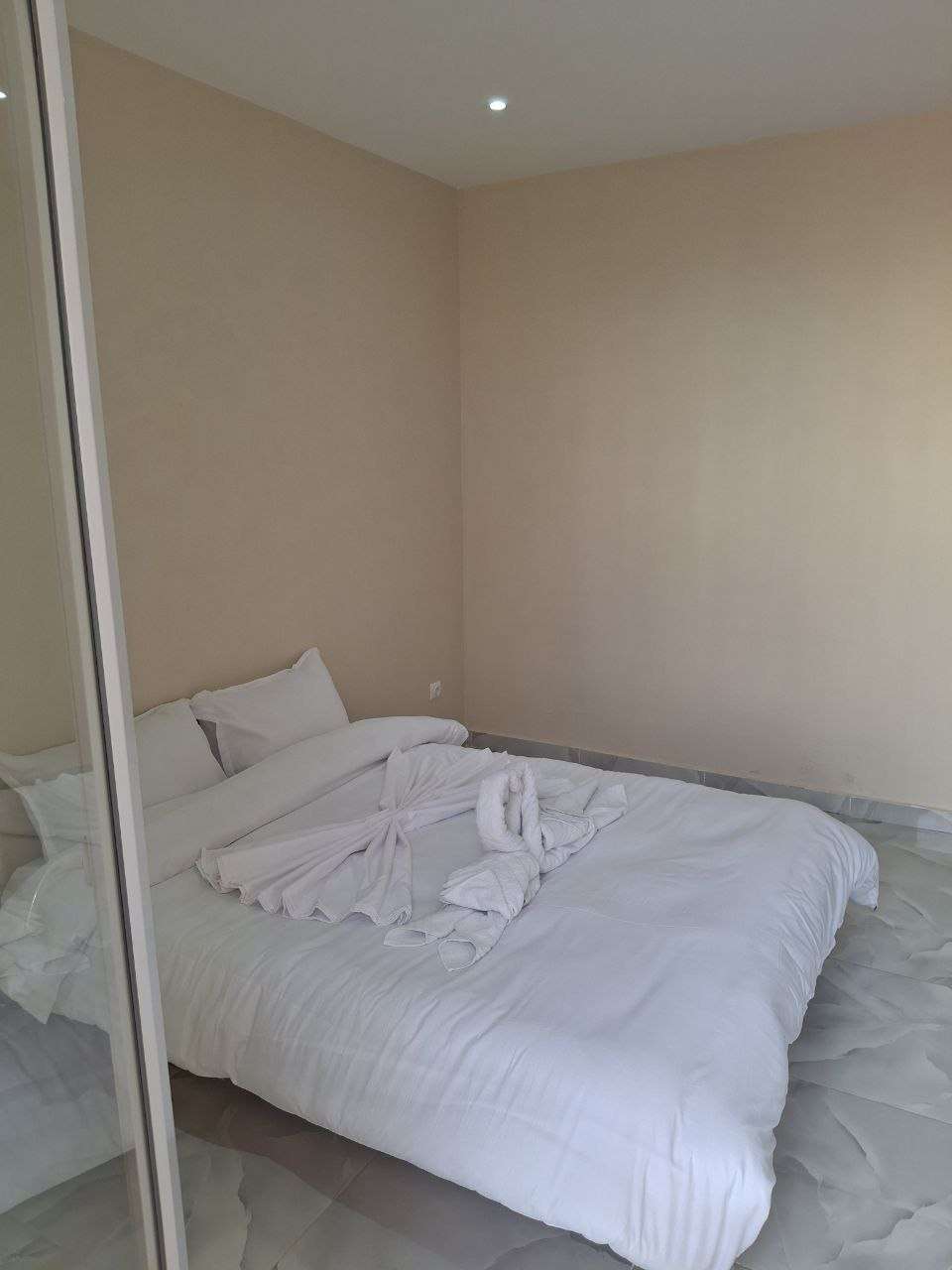 🏠 Family F4 Accommodation — Aïn El Turck, 2 min Beach, Akli 2 • 8 Pers • IPTV & Washing Machine