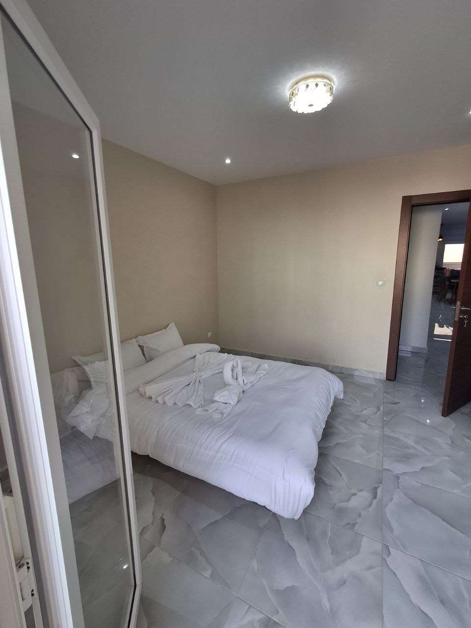 🏠 Family F4 Accommodation — Aïn El Turck, 2 min Beach, Akli 2 • 8 Pers • IPTV & Washing Machine