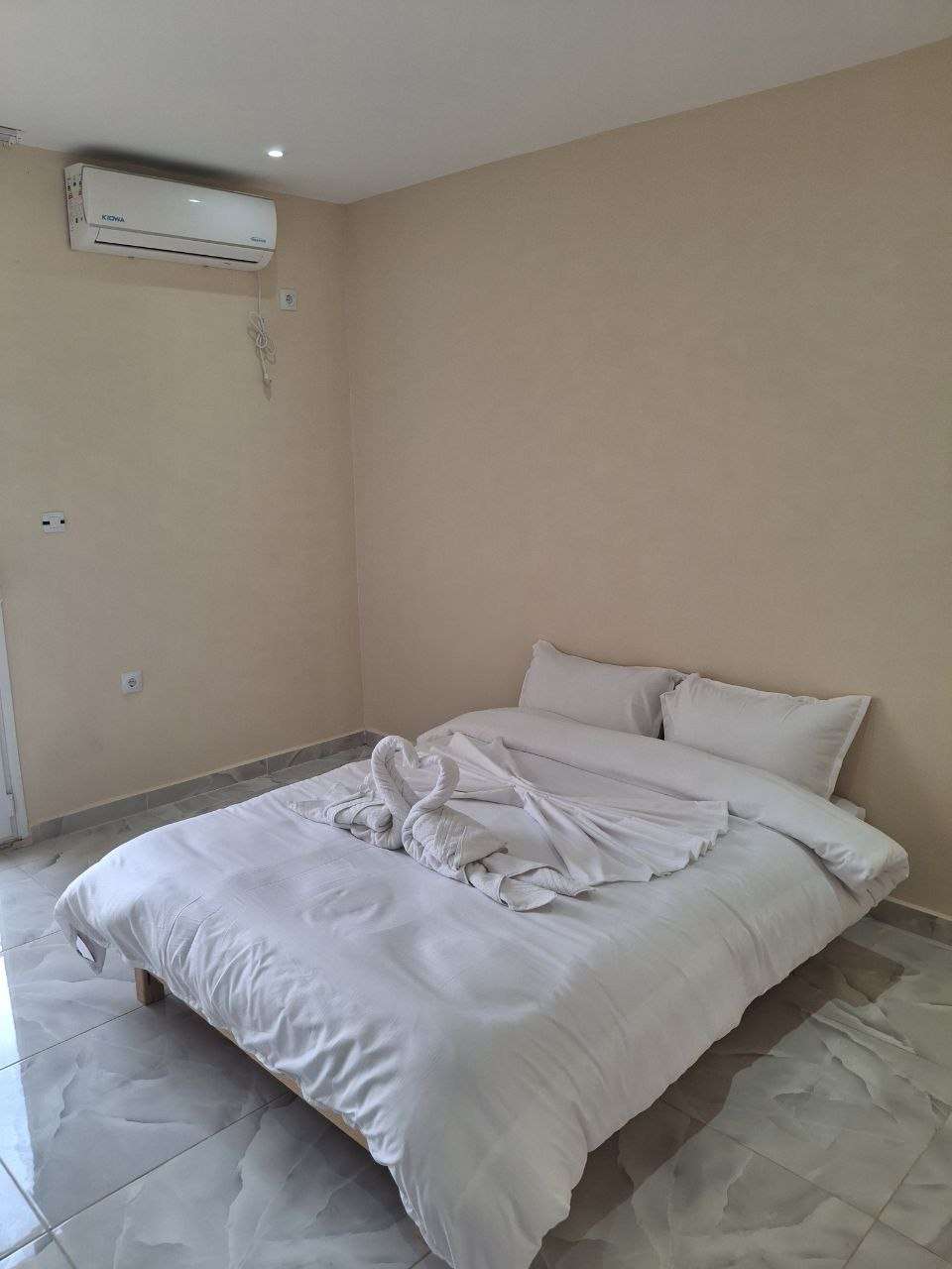 🏠 Family F4 Accommodation — Aïn El Turck, 2 min Beach, Akli 2 • 8 Pers • IPTV & Washing Machine