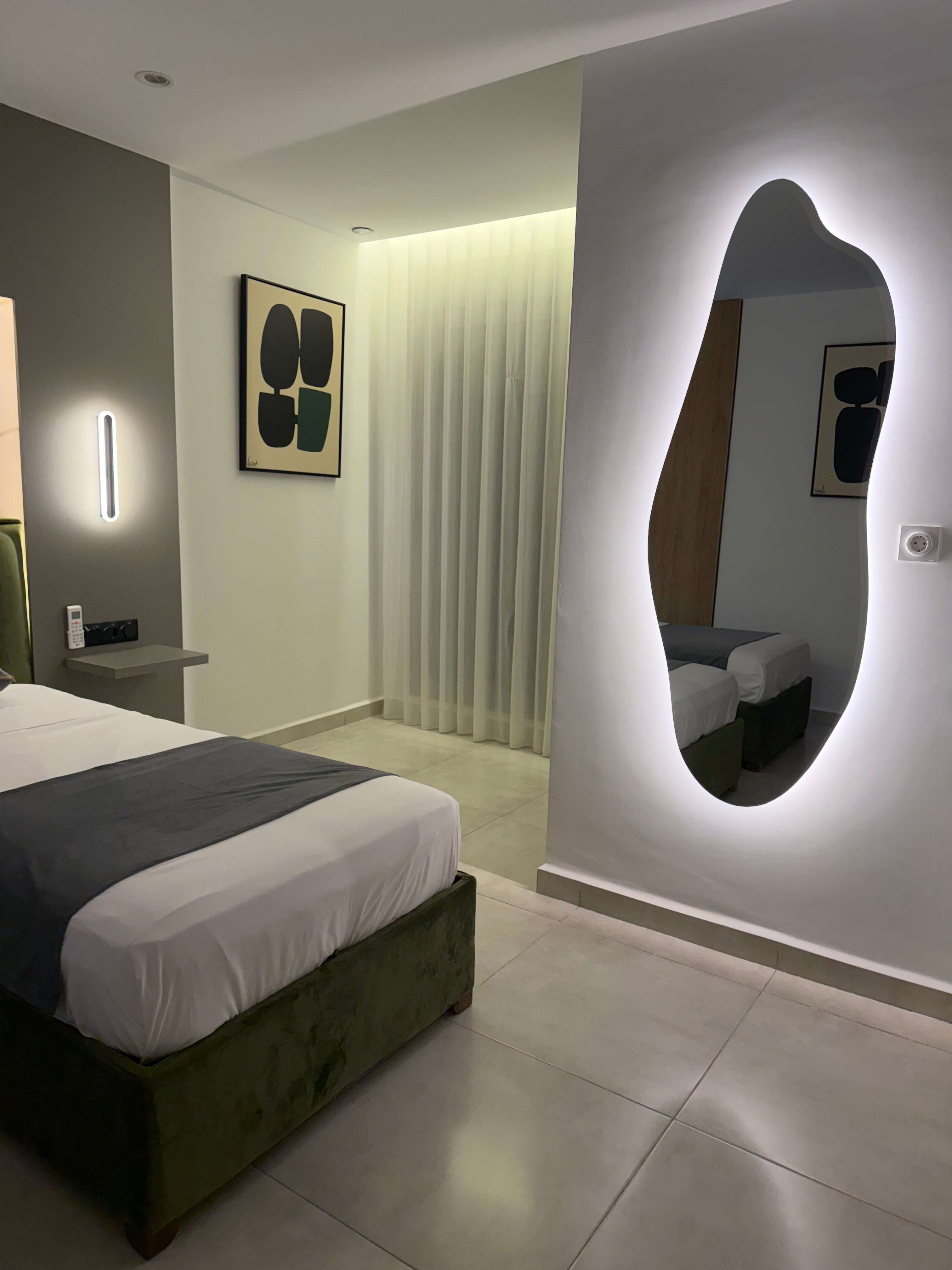 🏠 Appartement Luxe Gambetta, Oran — Jacuzzi Marbre, Suite Parentale (Résidence Sidi Attallah)