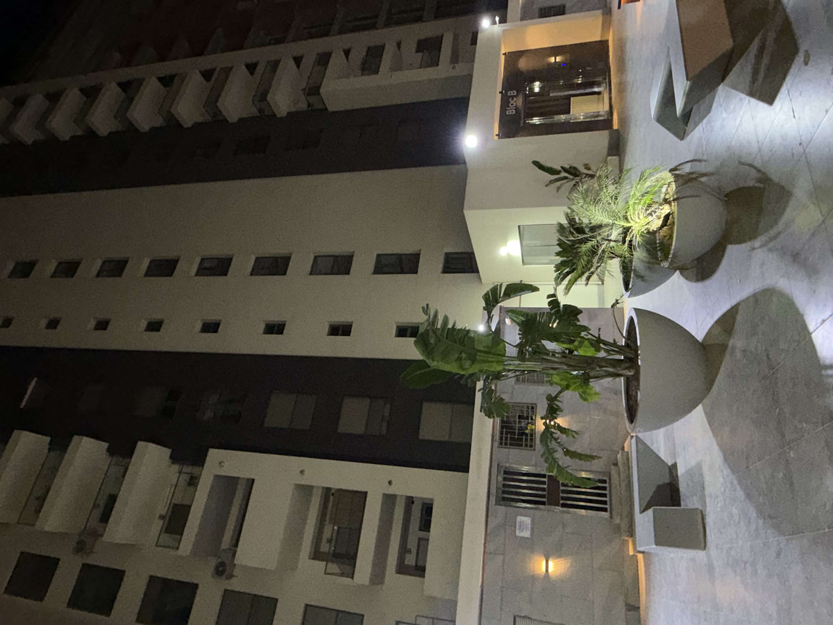 🏠 Appartement Luxe Gambetta, Oran — Jacuzzi Marbre, Suite Parentale (Résidence Le Jardin 1 Sidi Attallah)