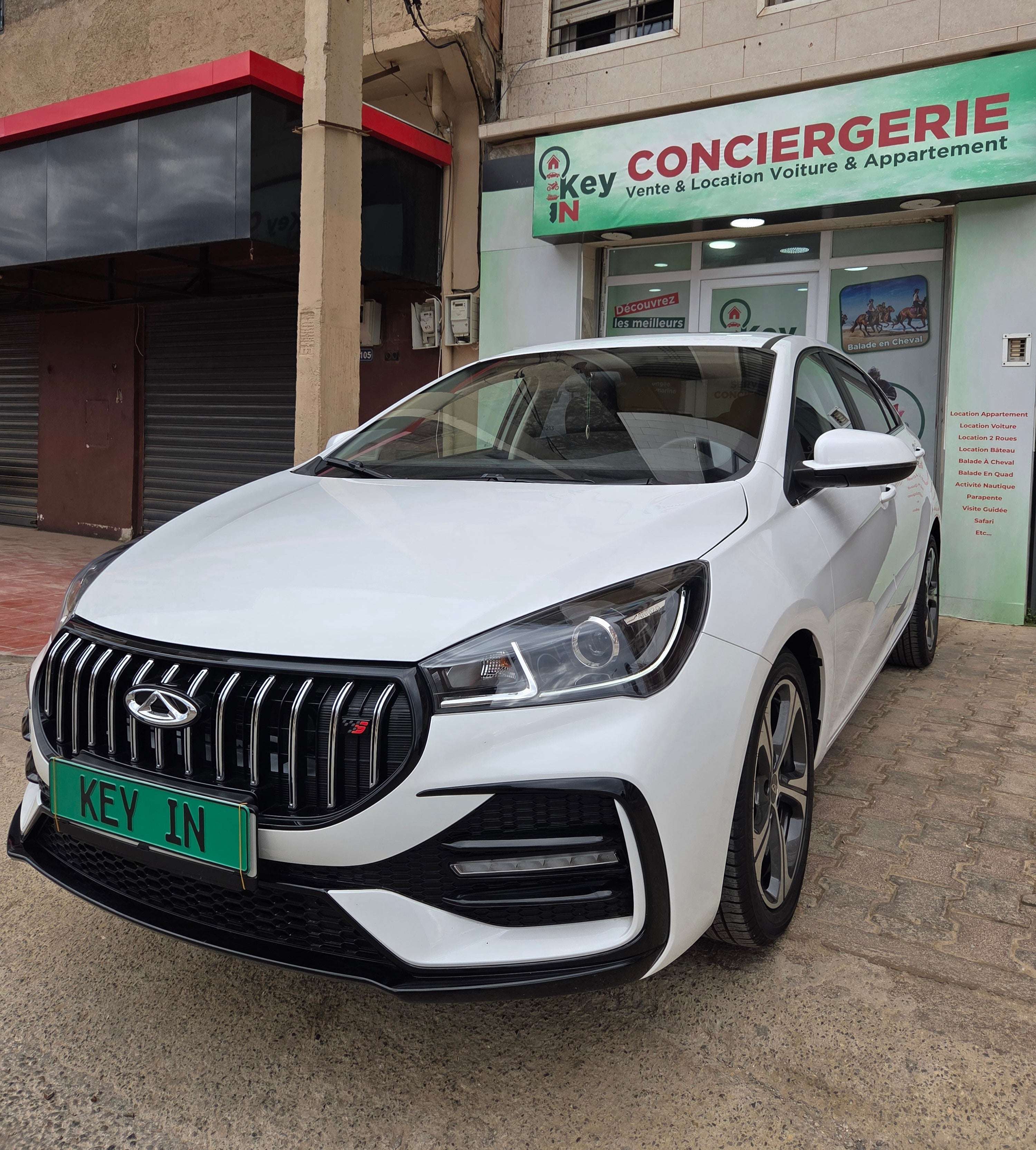 Véhicule Location Chery Arrizo 5 Luxury berline auto Oran | Keyin-DZ