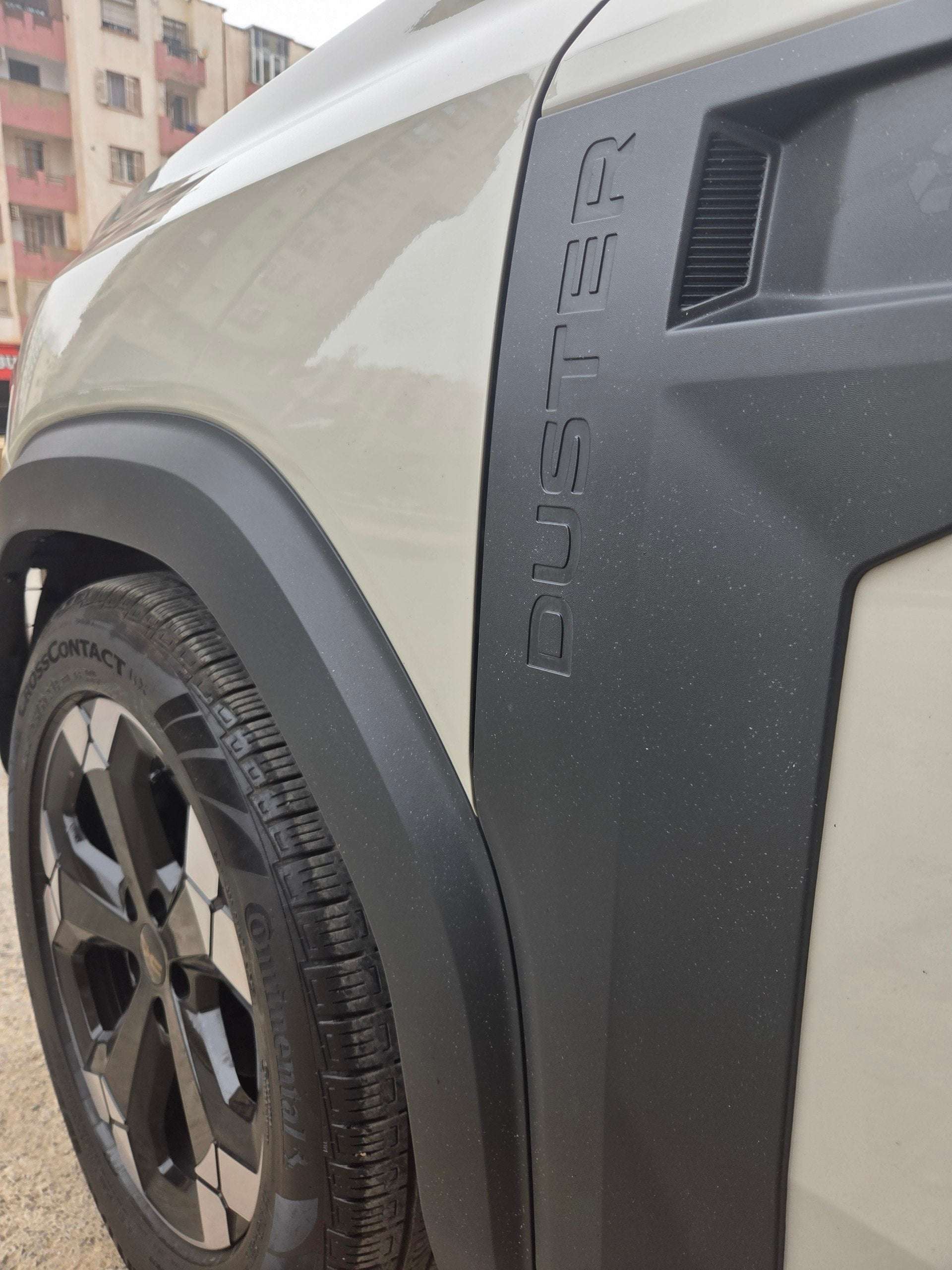 Véhicule Location Dacia Duster phase 3 SUV 2025 automatique Nardo Oran | Keyin-DZ
