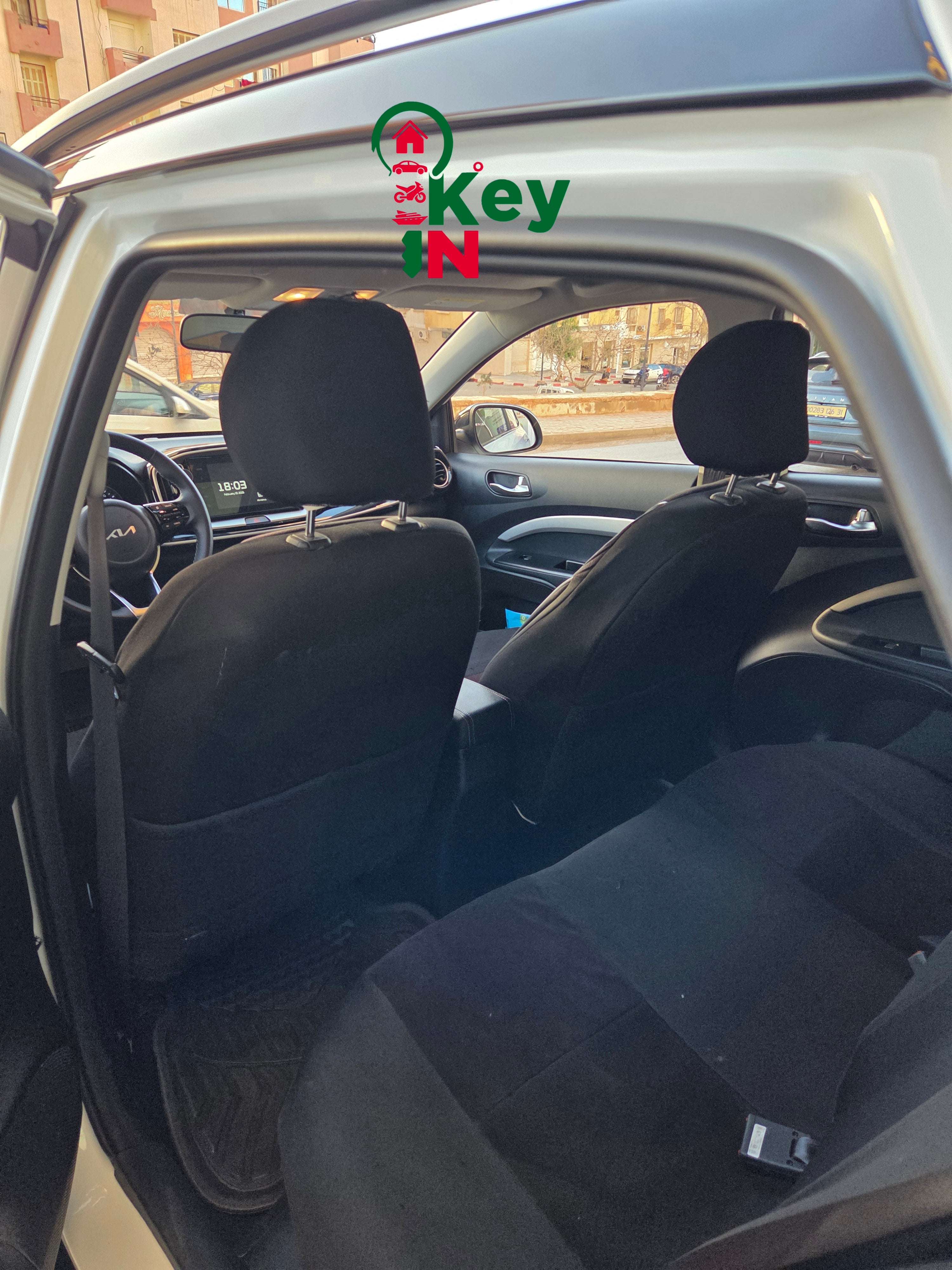 Véhicule Location Kia KX1 SUV automatique Oran - Fiabilité & Confort | Keyin-DZ