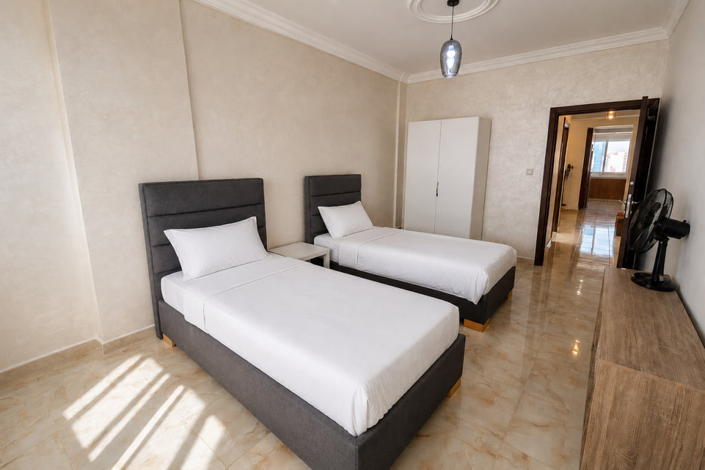 Appartement Vue Mer Akid Lotfi, Oran — 9e Étage, Résidence Sécurisée, Fibre & IPTV Illimitée